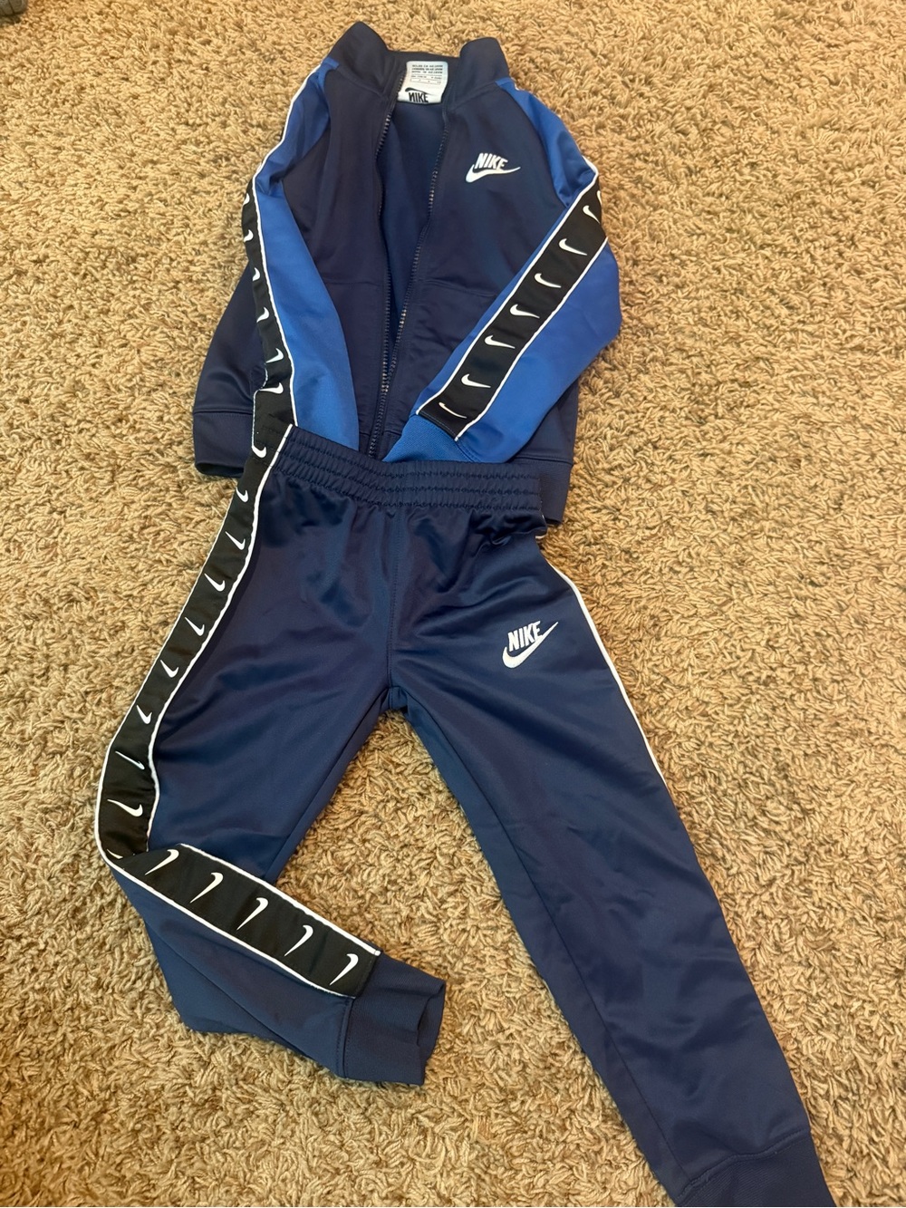 Nike Jump suit
